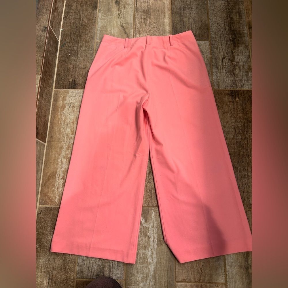 Trina Turk Vibrant Pink Cropped Wide-Leg Pants - Picture 11 of 12
